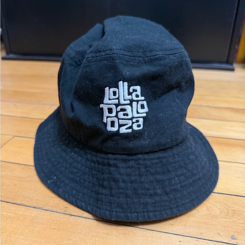 Black Bucket Hat